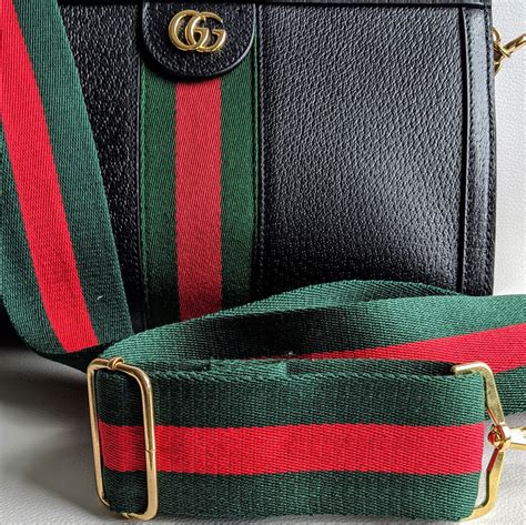 gucci red and green stripe|gucci straps green and red.